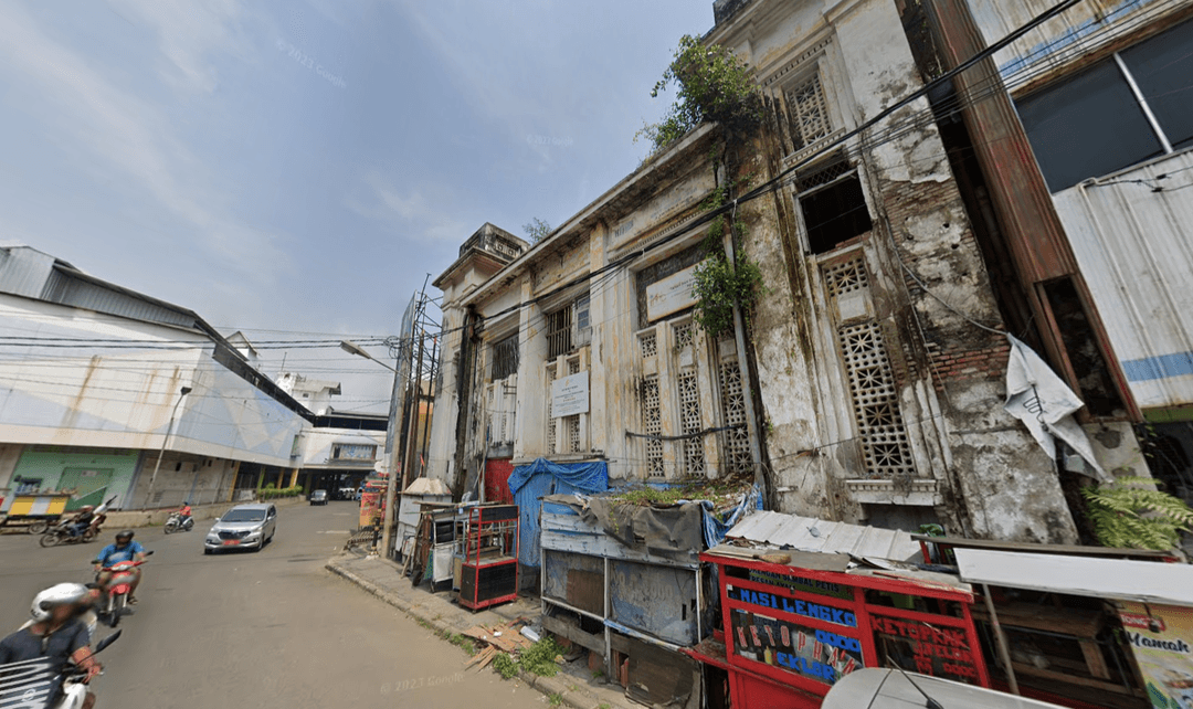 Bangunan Bersejarah @ Jl. Kantor No. 28, Kota Cirebon